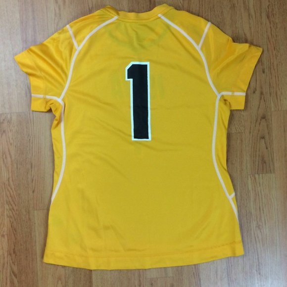 Iowa Hawkeyes Game Worn Soccer Jersey Big 10 Women - Picture 2 of 2